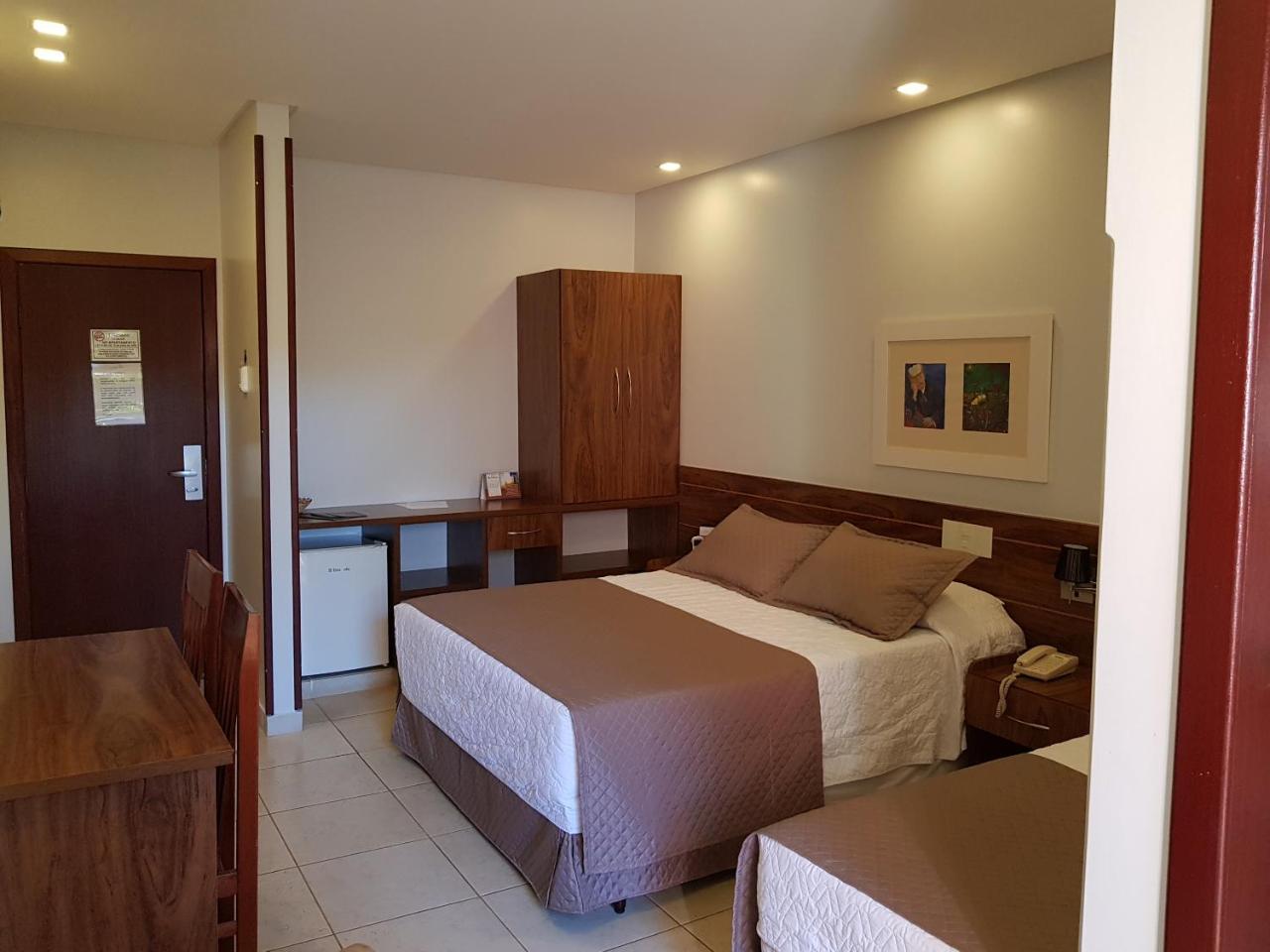 Hotel Das Palmeiras 帕拉卡图 外观 照片